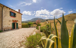 Beautiful Home In Palazzo Adriano With Wifi